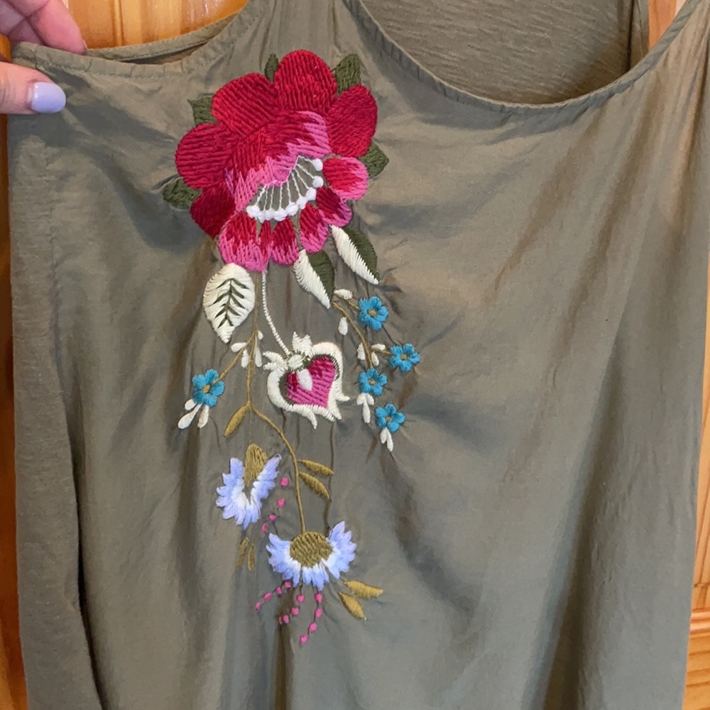 Anthropologie Akemi Kin Needlepoint tank S - Picture 6 of 8